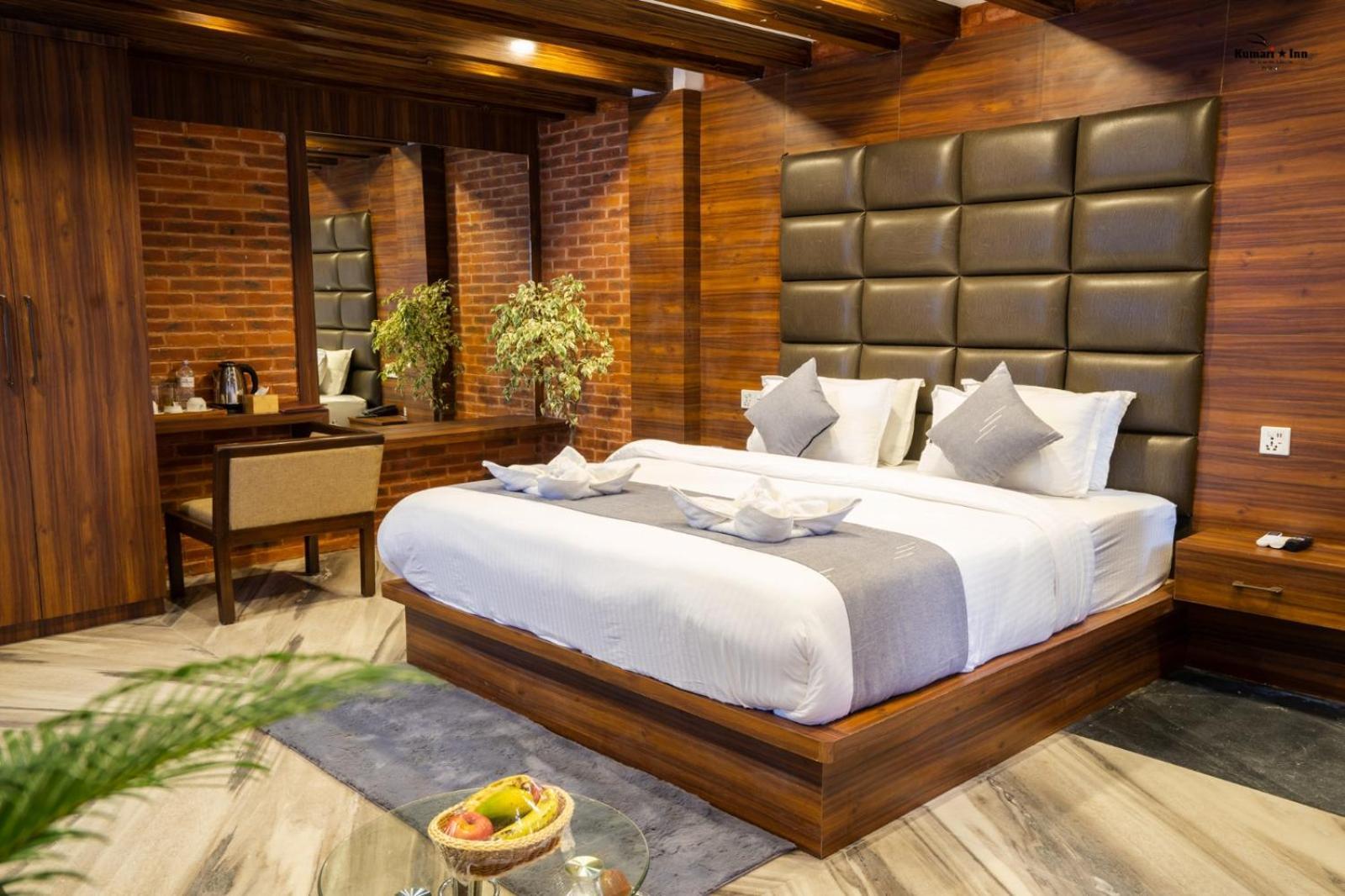 Kumari Star Inn Pokhara Buitenkant foto